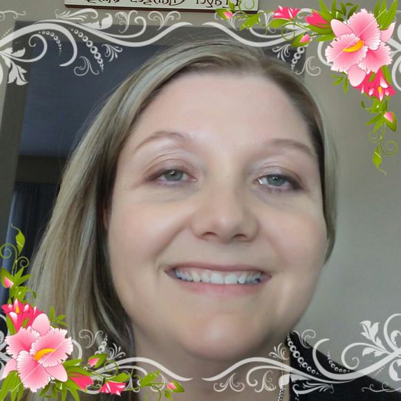 Meet your Posher, Danielle - Picture 1 of 1